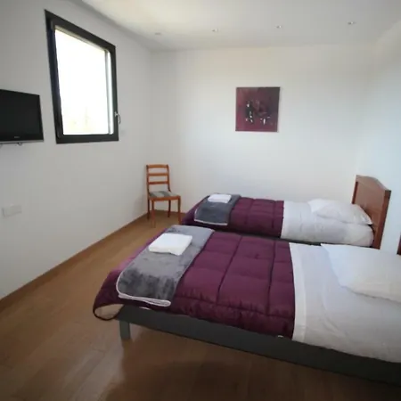 Contemporary Of Kerseal *