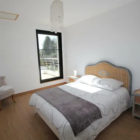 Villa Contemporary Of Kerseal Gouesnach