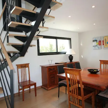 Contemporary Of Kerseal